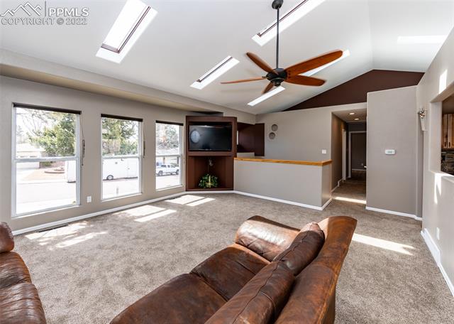 4635 Ranch Circle Colorado Springs, CO 80918 - Photo 4 of 38 Gallery Image 4