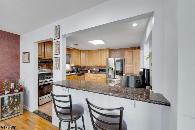 2657 Spruce Street Union, NJ 07083 - Photo 9 of 44