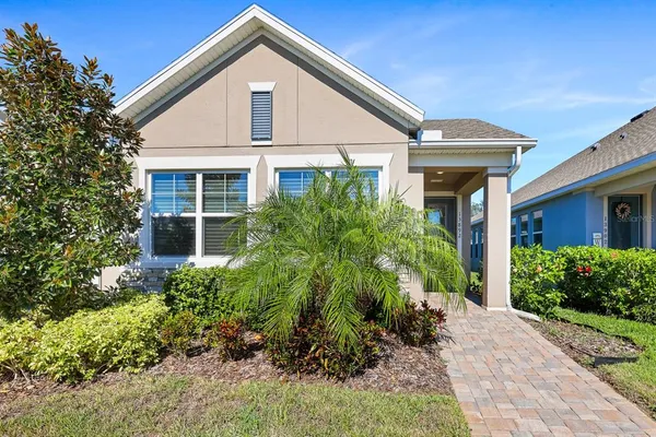 $385,900 | 13892 Kingfisher Glen Drive, Lithia, FL 33547