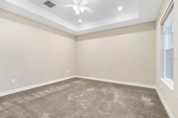 $385,900 | 13892 Kingfisher Glen Drive, Lithia, FL 33547