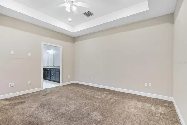 $385,900 | 13892 Kingfisher Glen Drive, Lithia, FL 33547