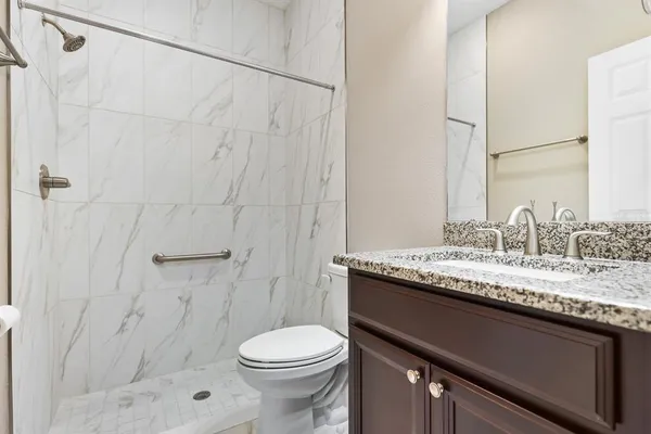 $385,900 | 13892 Kingfisher Glen Drive, Lithia, FL 33547