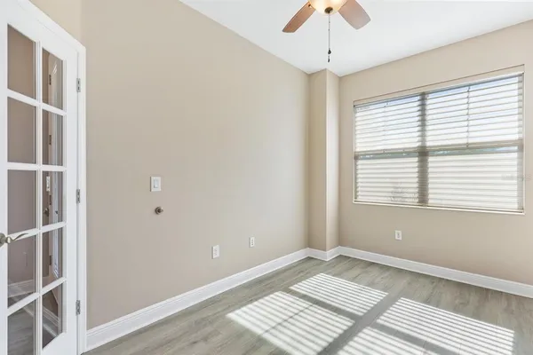 $385,900 | 13892 Kingfisher Glen Drive, Lithia, FL 33547