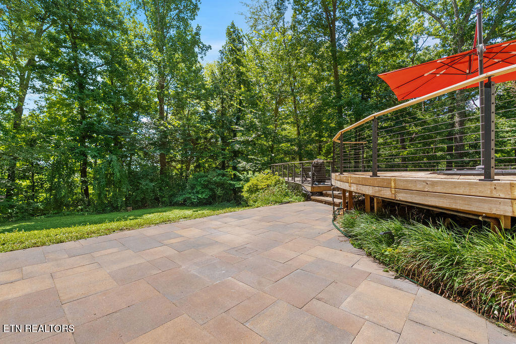 853 West Outer Drive Oak Ridge, TN 37830 - Photo 49 of 59 Acess to Back Patio from Lower Level