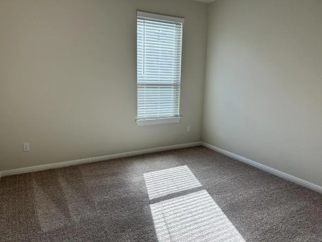 $1,995 | 26 Snowy Plover Lane, Leander, TX 78641