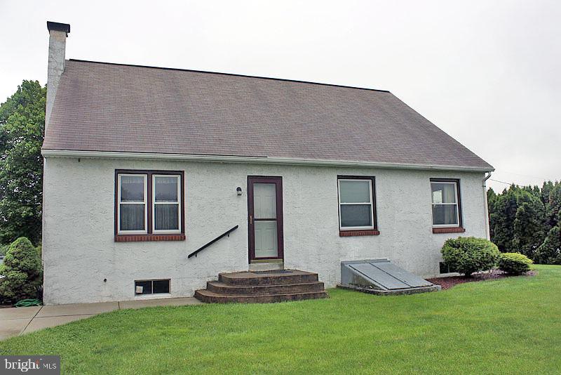 117 Prospect Road Landisville, PA 17538 - Photo 5 of 14