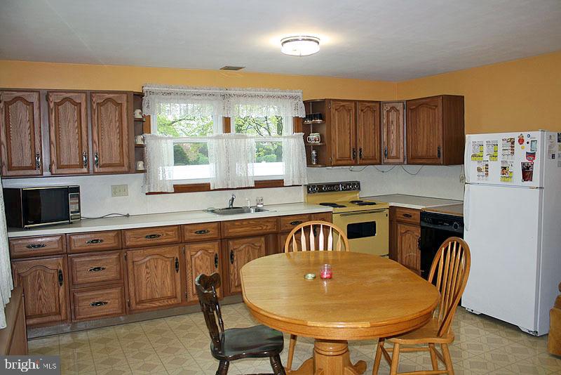 117 Prospect Road Landisville, PA 17538 - Photo 9 of 14