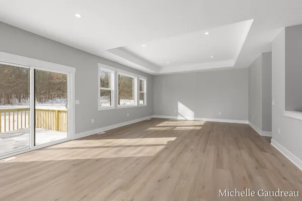 $599,900 | 3591 Leaf Lane, Freeport, MI 49325