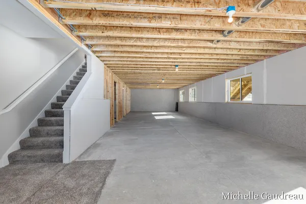 $599,900 | 3591 Leaf Lane, Freeport, MI 49325