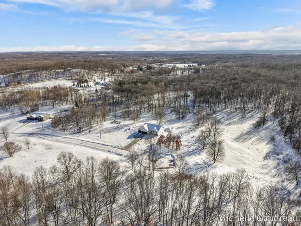 $599,900 | 3591 Leaf Lane, Freeport, MI 49325