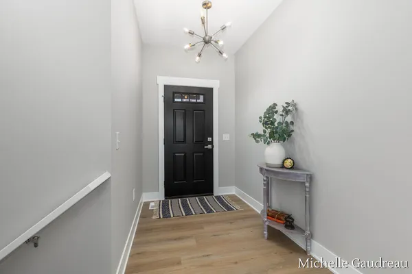 $599,900 | 3591 Leaf Lane, Freeport, MI 49325