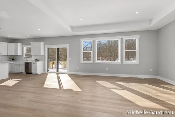 $599,900 | 3591 Leaf Lane, Freeport, MI 49325