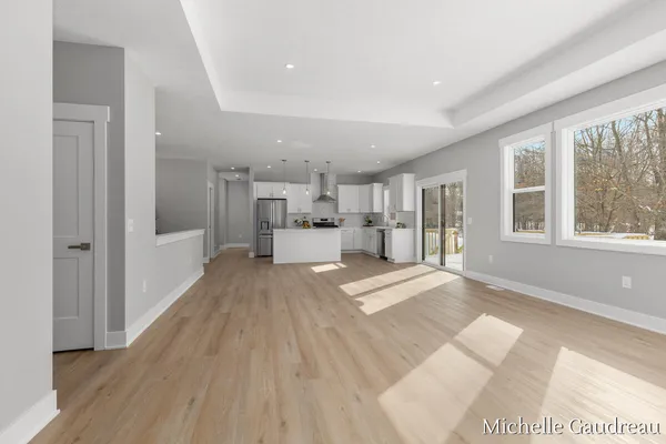 $599,900 | 3591 Leaf Lane, Freeport, MI 49325