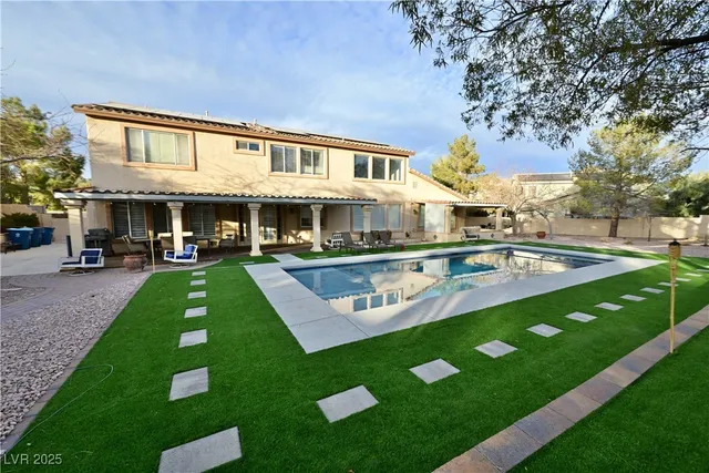 $7,000 | 385 Glenridding Street, Las Vegas, NV 89183