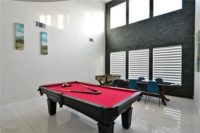 $7,000 | 385 Glenridding Street, Las Vegas, NV 89183