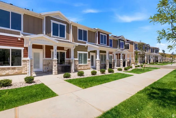 $414,900 | 3102 North 1675th Street East, Unit 108, Layton, UT 84040