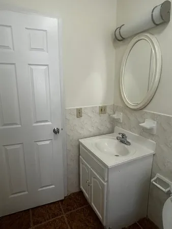 $2,000 | 845 Boulevard East, Unit 3A, Weehawken, NJ 07086