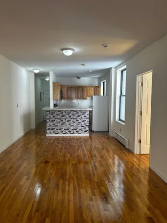 $2,000 | 845 Boulevard East, Unit 3A, Weehawken, NJ 07086