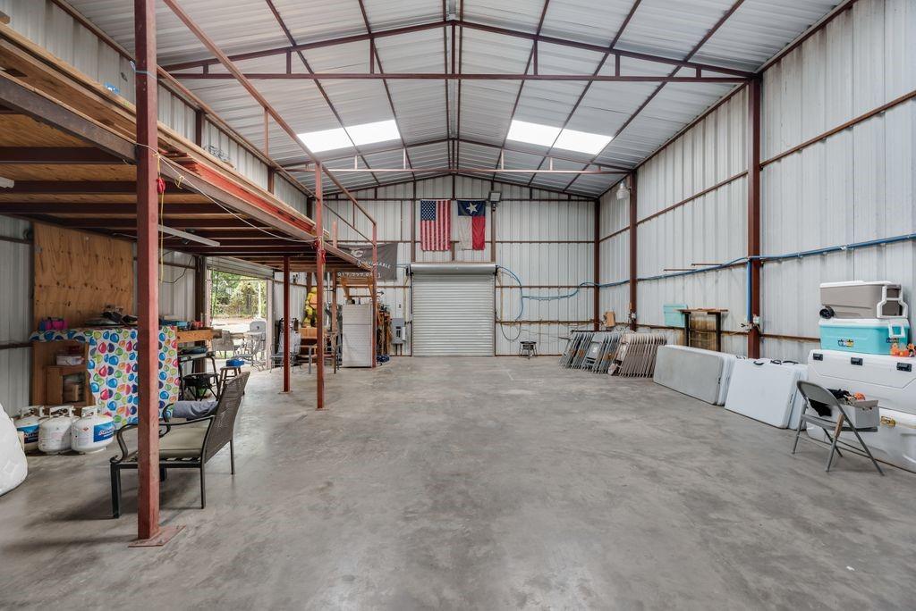22 Spring Oaks Road Burleson, TX 76028 - Photo 30 of 34 Gallery Image 30