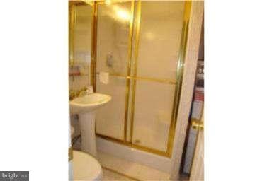 3901 Sybil Road Randallstown, MD 21133 - Photo 8 of 18 Bath (Master)