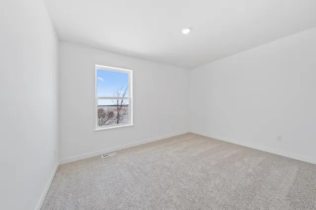 $438,155 | 158 Ridgeview Lane, Elko New Market, MN 55054