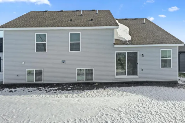 $438,155 | 158 Ridgeview Lane, Elko New Market, MN 55054