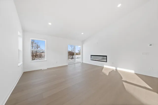 $438,155 | 158 Ridgeview Lane, Elko New Market, MN 55054