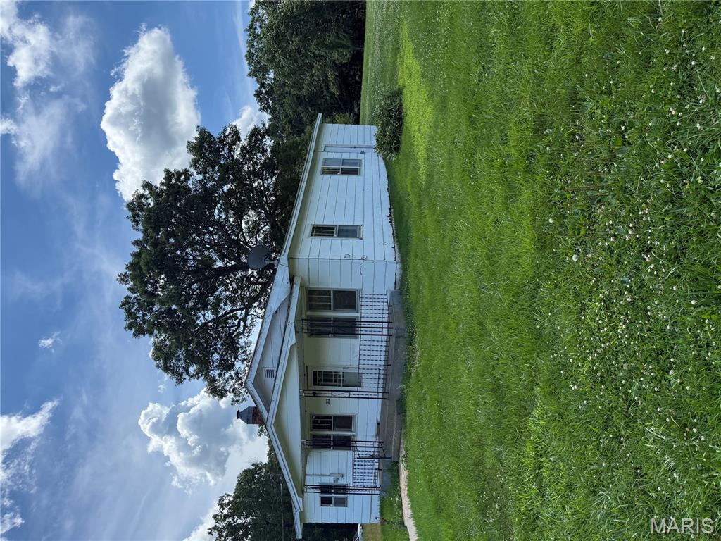 1901 Howell Road Doe Run, MO 63637 - Photo 2 of 9