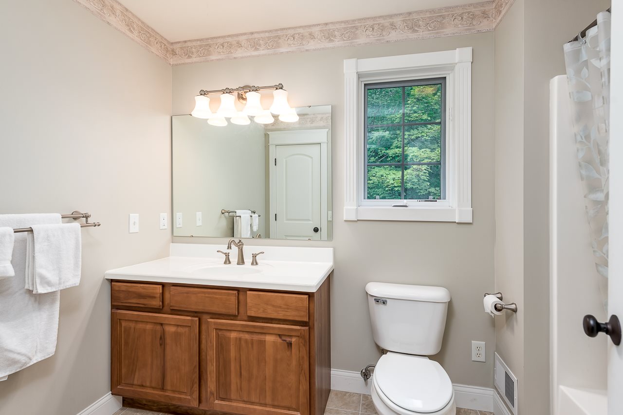 203 West River Road Kawkawlin, MI 48631 - Photo 24 of 27