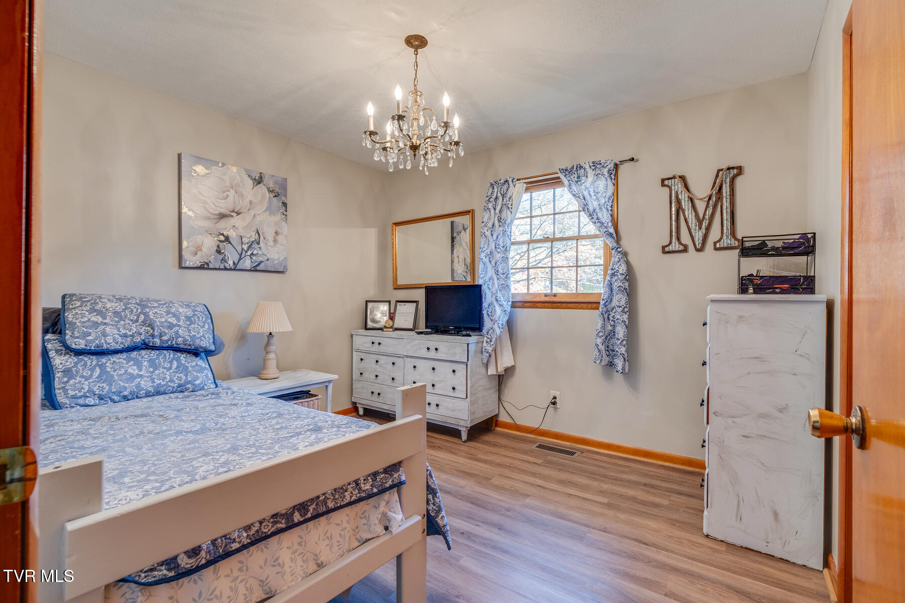 1509 Stratford Road Kingsport, TN 37664 - Photo 22 of 41 022