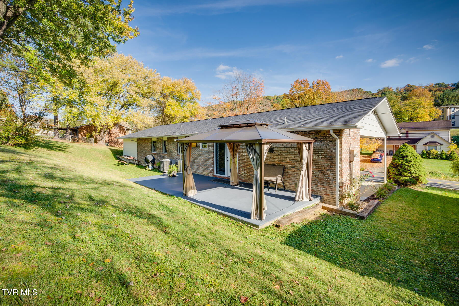 1509 Stratford Road Kingsport, TN 37664 - Photo 31 of 41 031