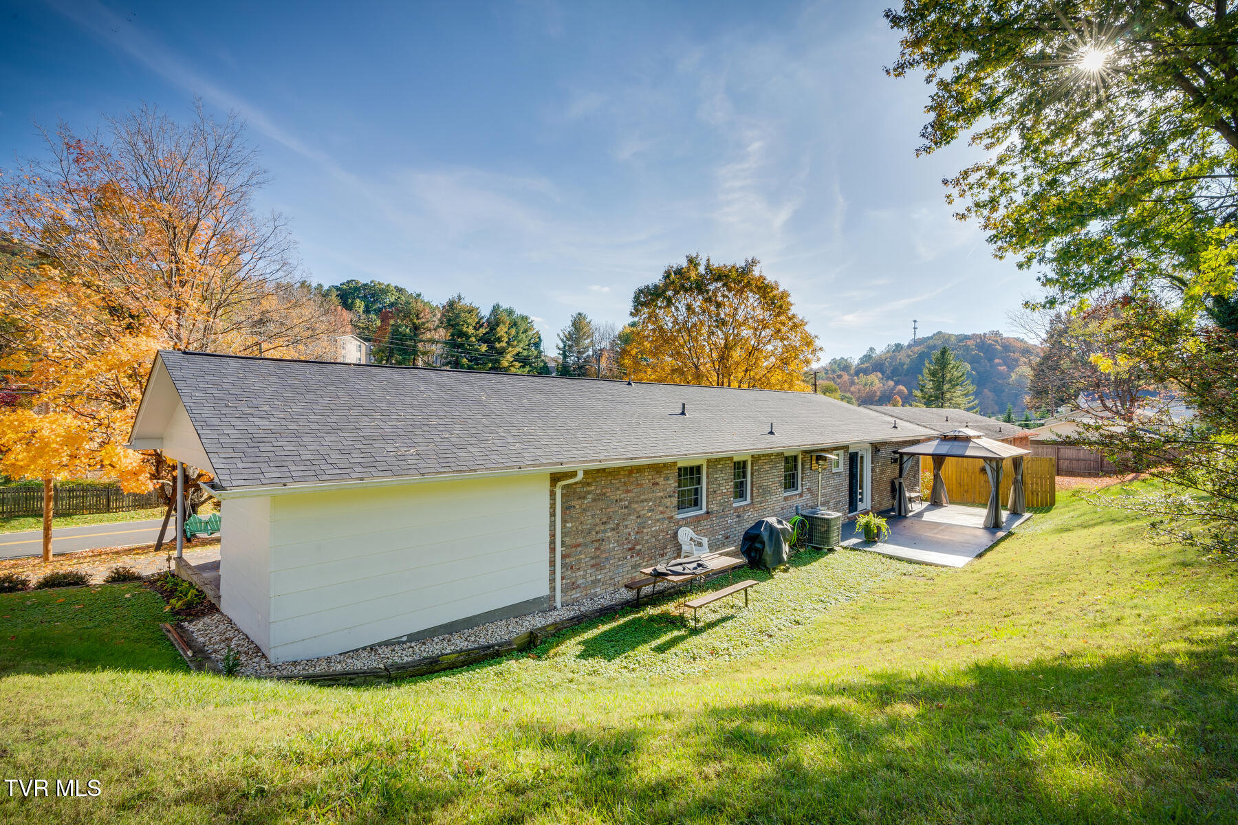 1509 Stratford Road Kingsport, TN 37664 - Photo 33 of 41 033