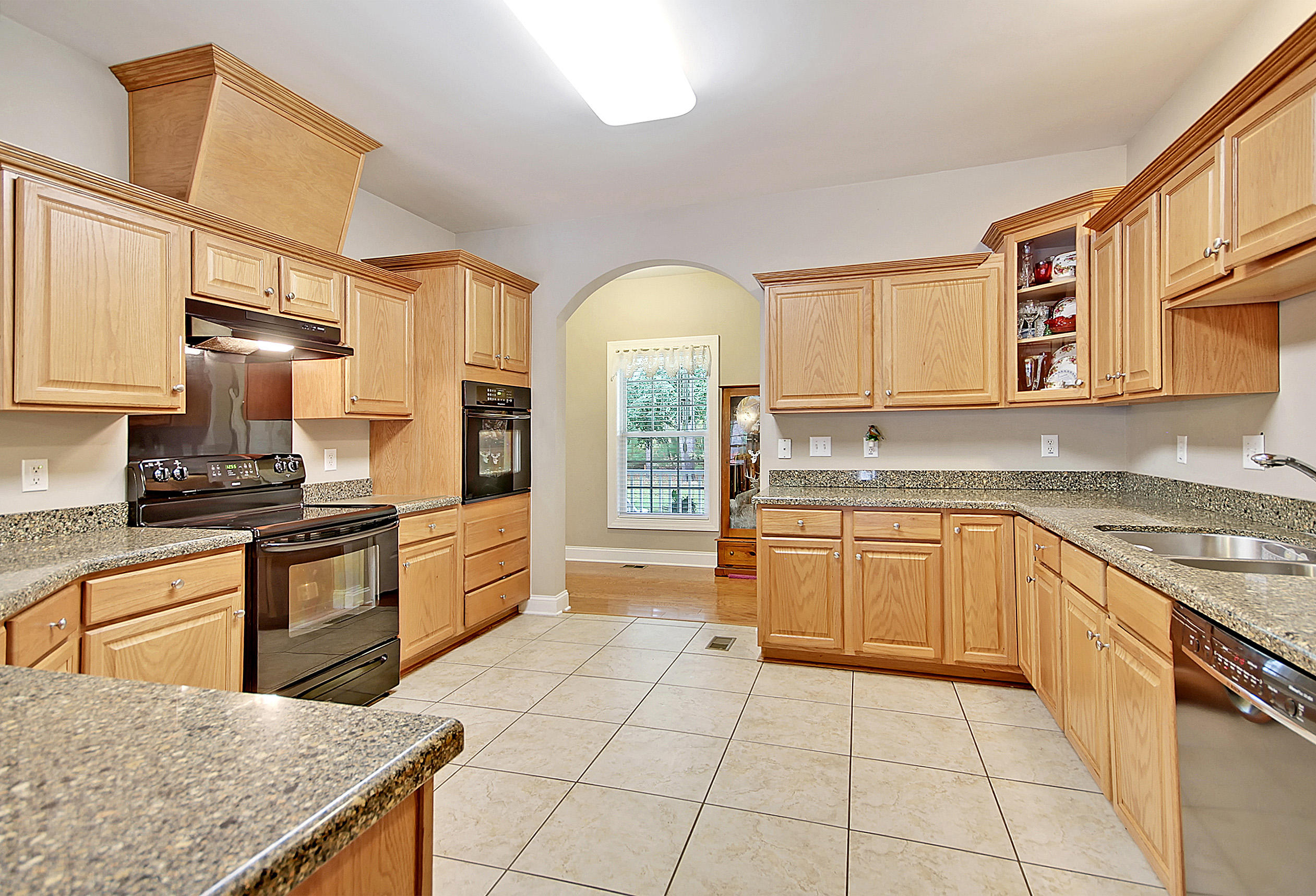 371 Greyback Road Summerville, SC 29483 - Photo 5 of 35 IMG_2789_IMG_2794 copy