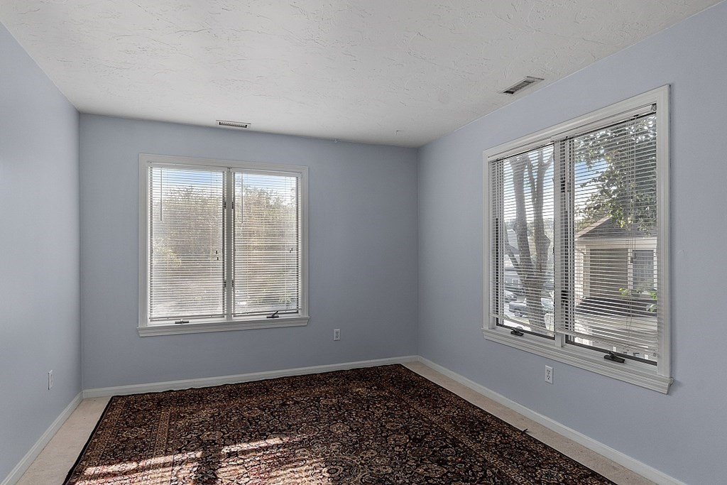 23 Pointe Rok Drive, Unit 23 Worcester, MA 01604 - Photo 12 of 40 Gallery Image 12