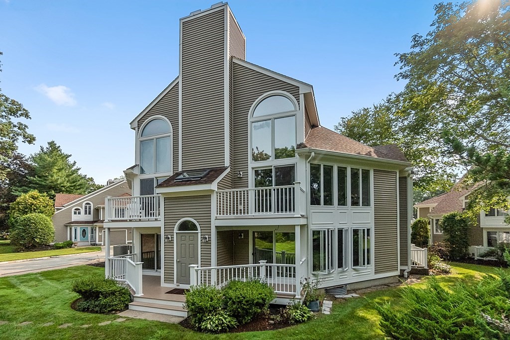 23 Pointe Rok Drive, Unit 23 Worcester, MA 01604 - Photo 8 of 40 Gallery Image 8