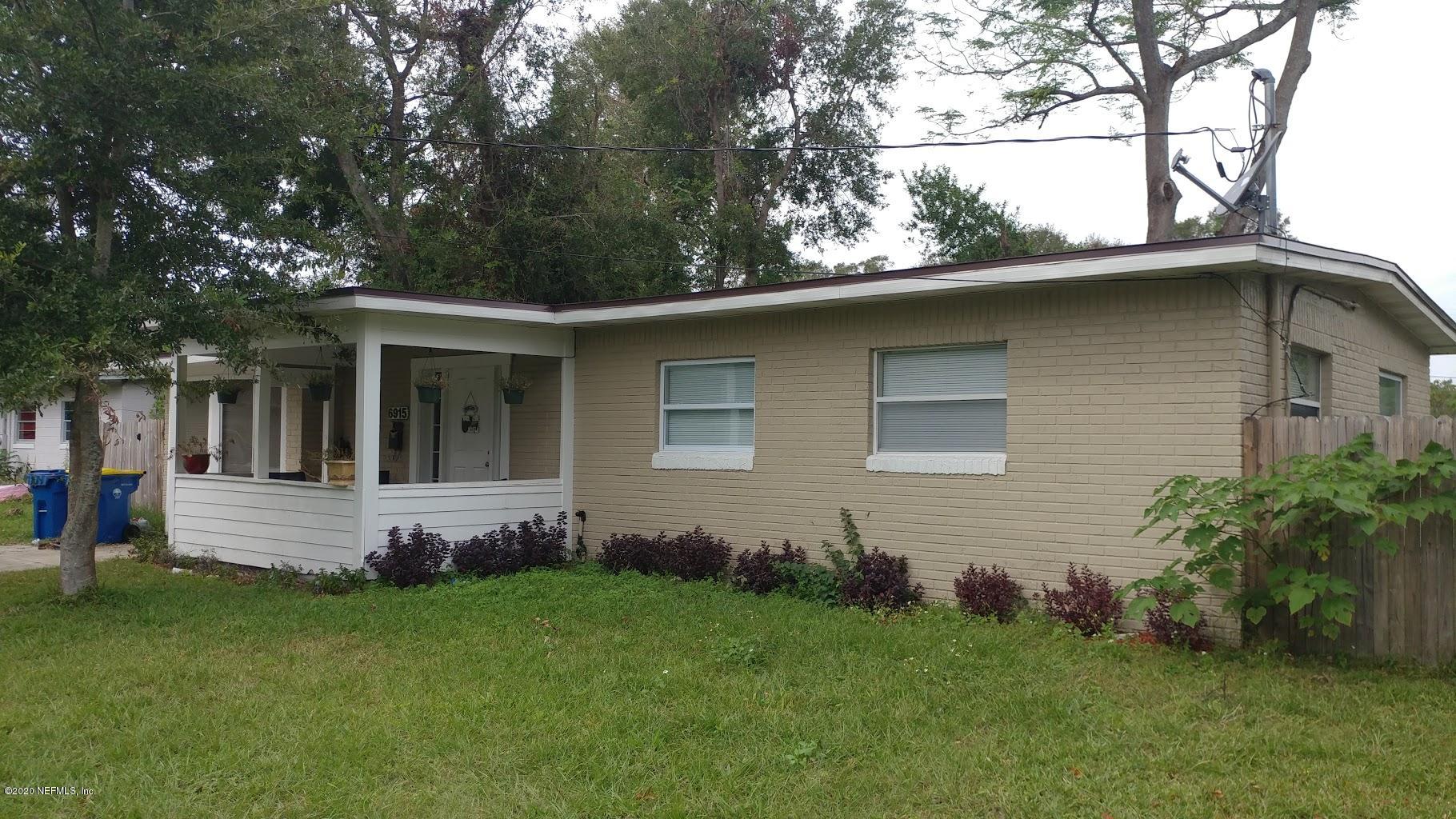 6915 King Arthur Road Jacksonville, FL 32211 - Photo 1 of 17 20171109_121341