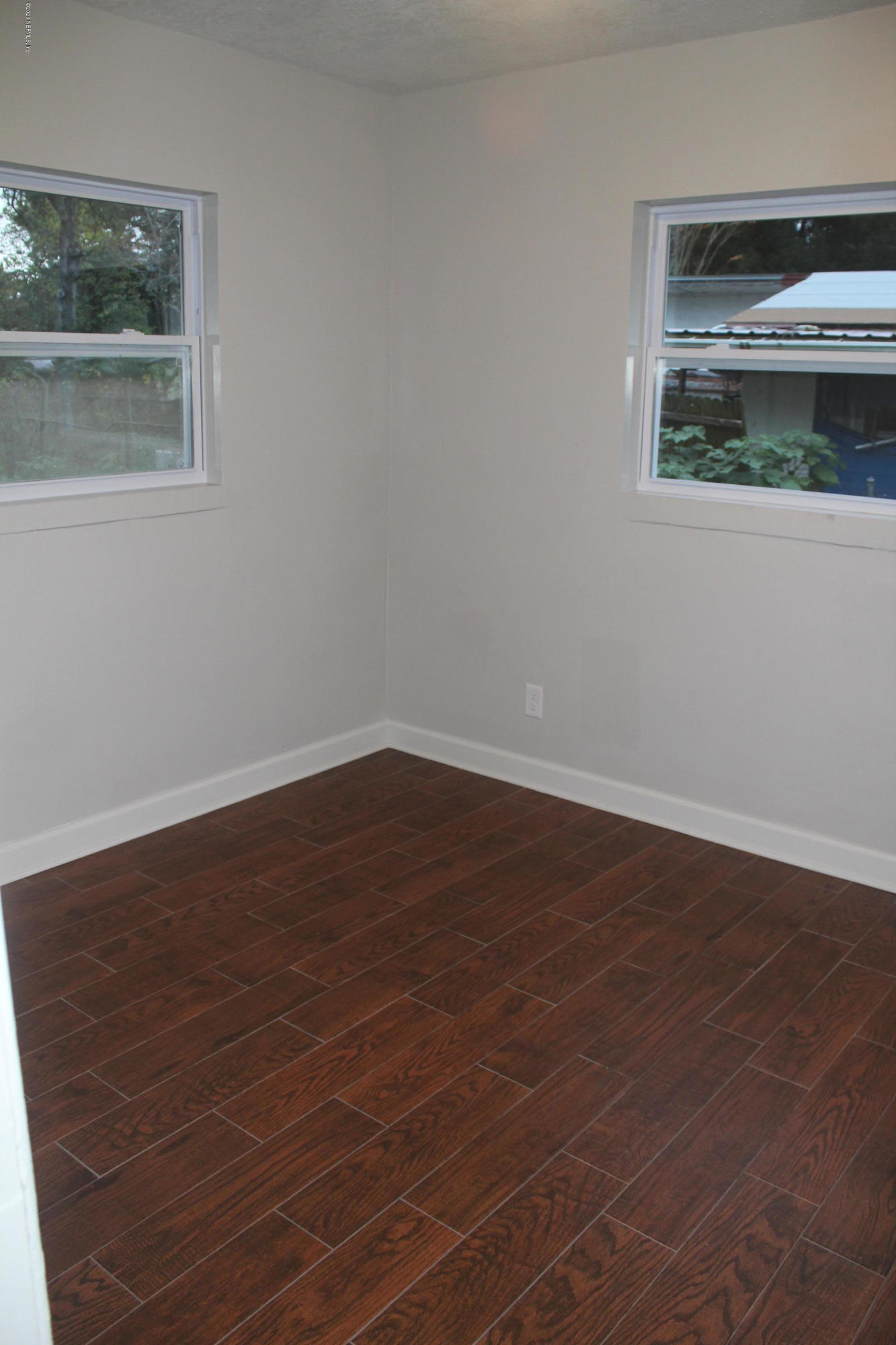 6915 King Arthur Road Jacksonville, FL 32211 - Photo 5 of 17 4NEbedroomA