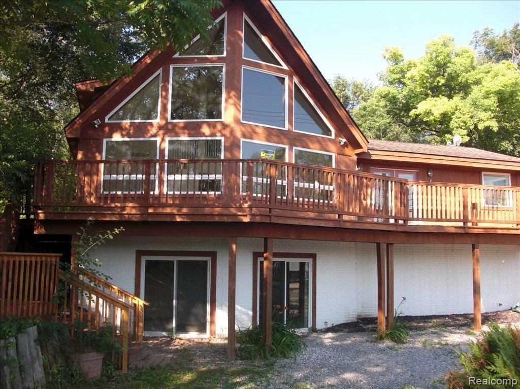 535 Heights Road Lake Orion, MI 48362 - Photo 4 of 9 535 Heights