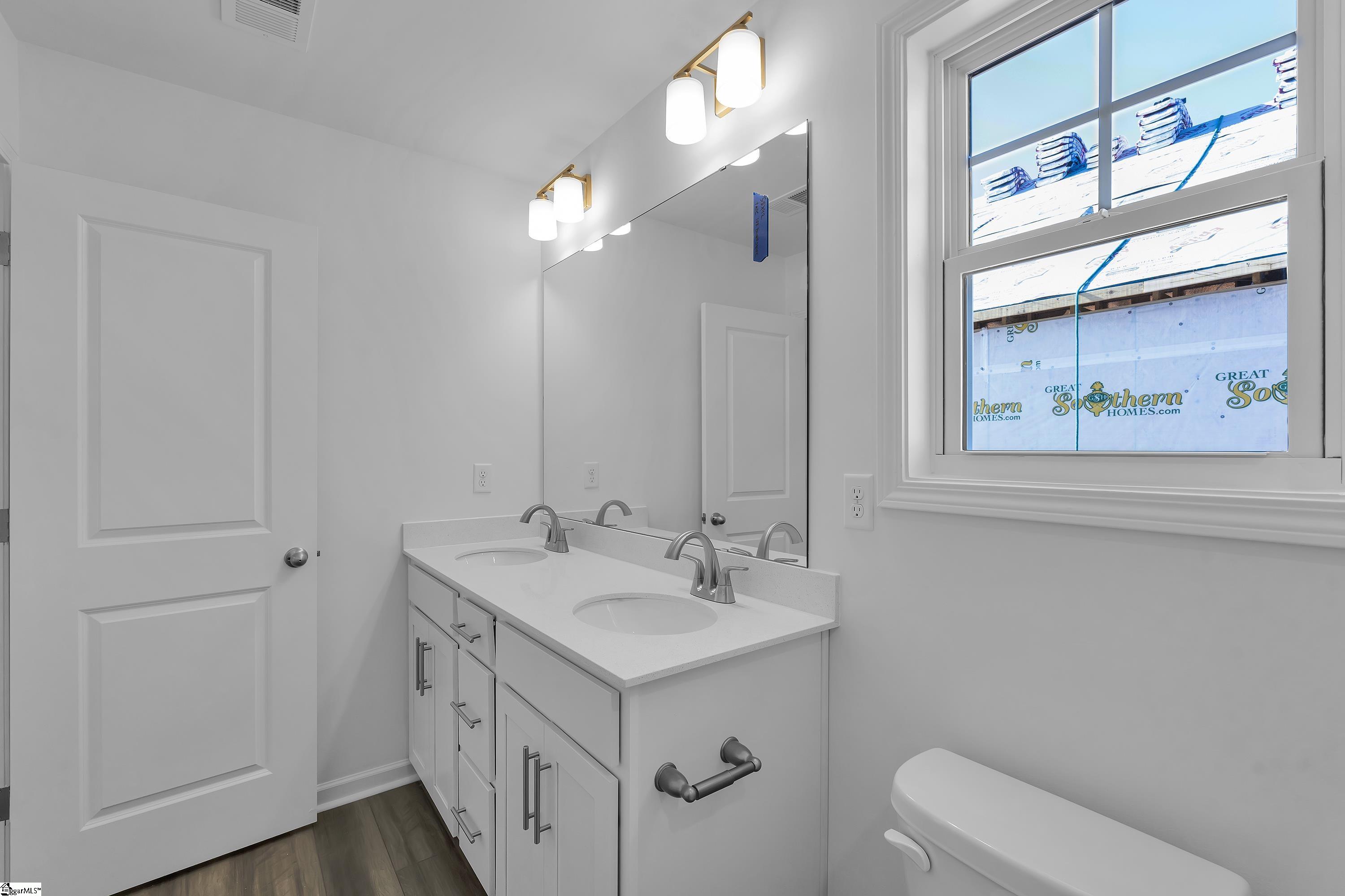 245 Brown Circle Easley, SC 29642 - Photo 9 of 25