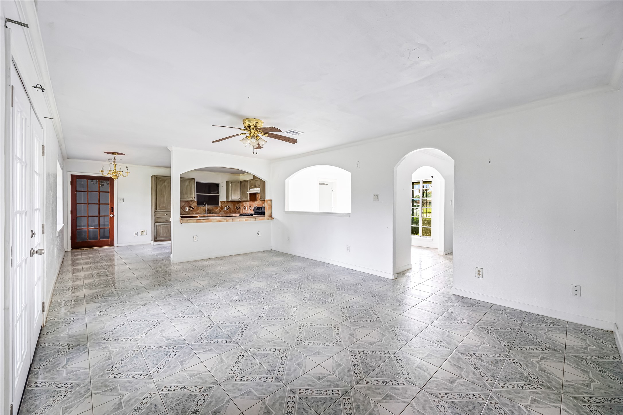 7707 Nordling Road Houston, TX 77037 - Photo 5 of 17