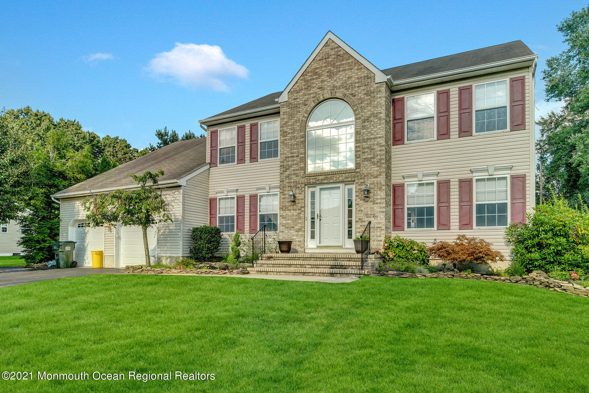 429 Meadowood Road Jackson, NJ 08527 - Photo 2 of 65 002_1_2