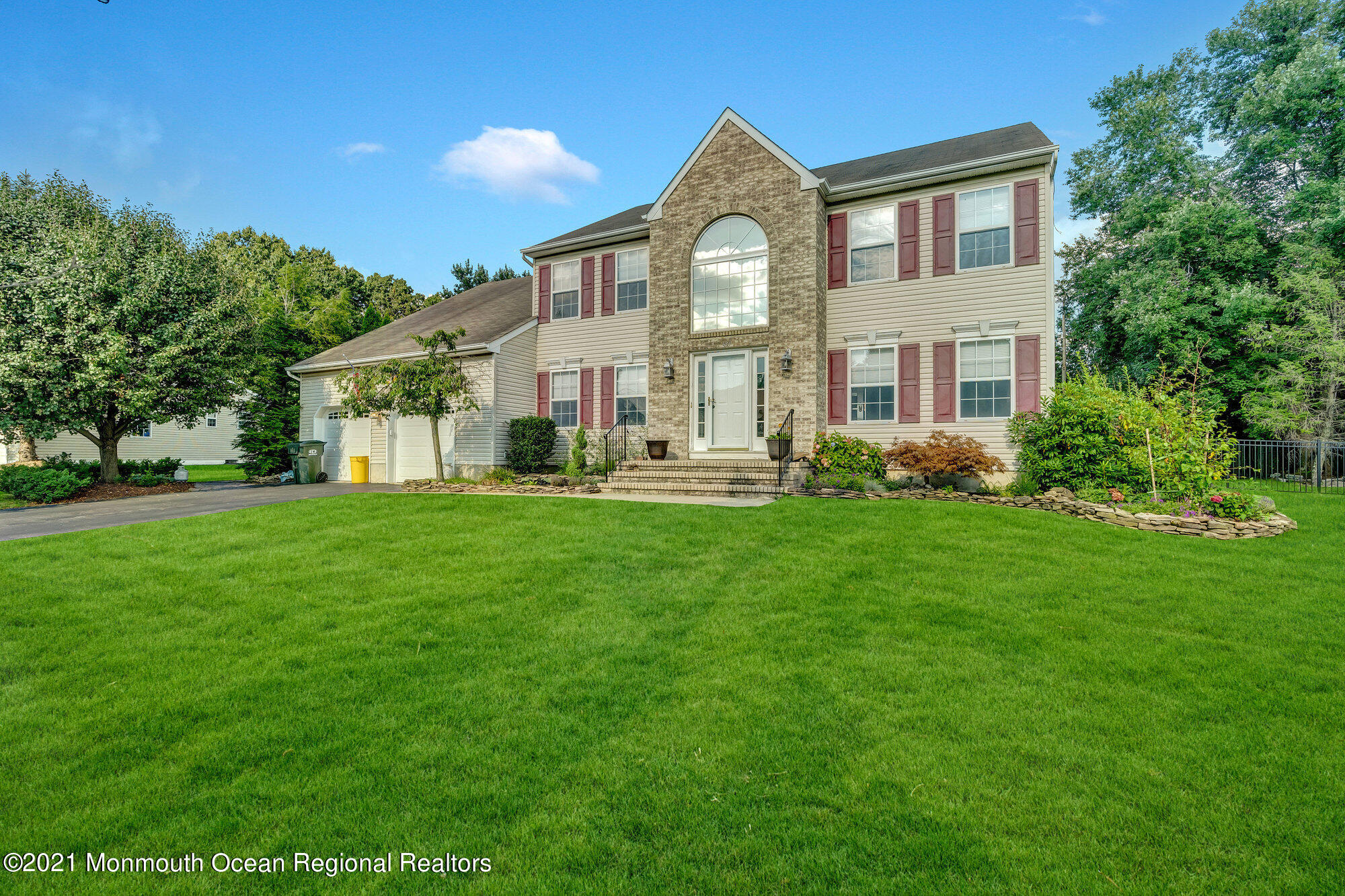 429 Meadowood Road Jackson, NJ 08527 - Photo 3 of 65 003_1_3