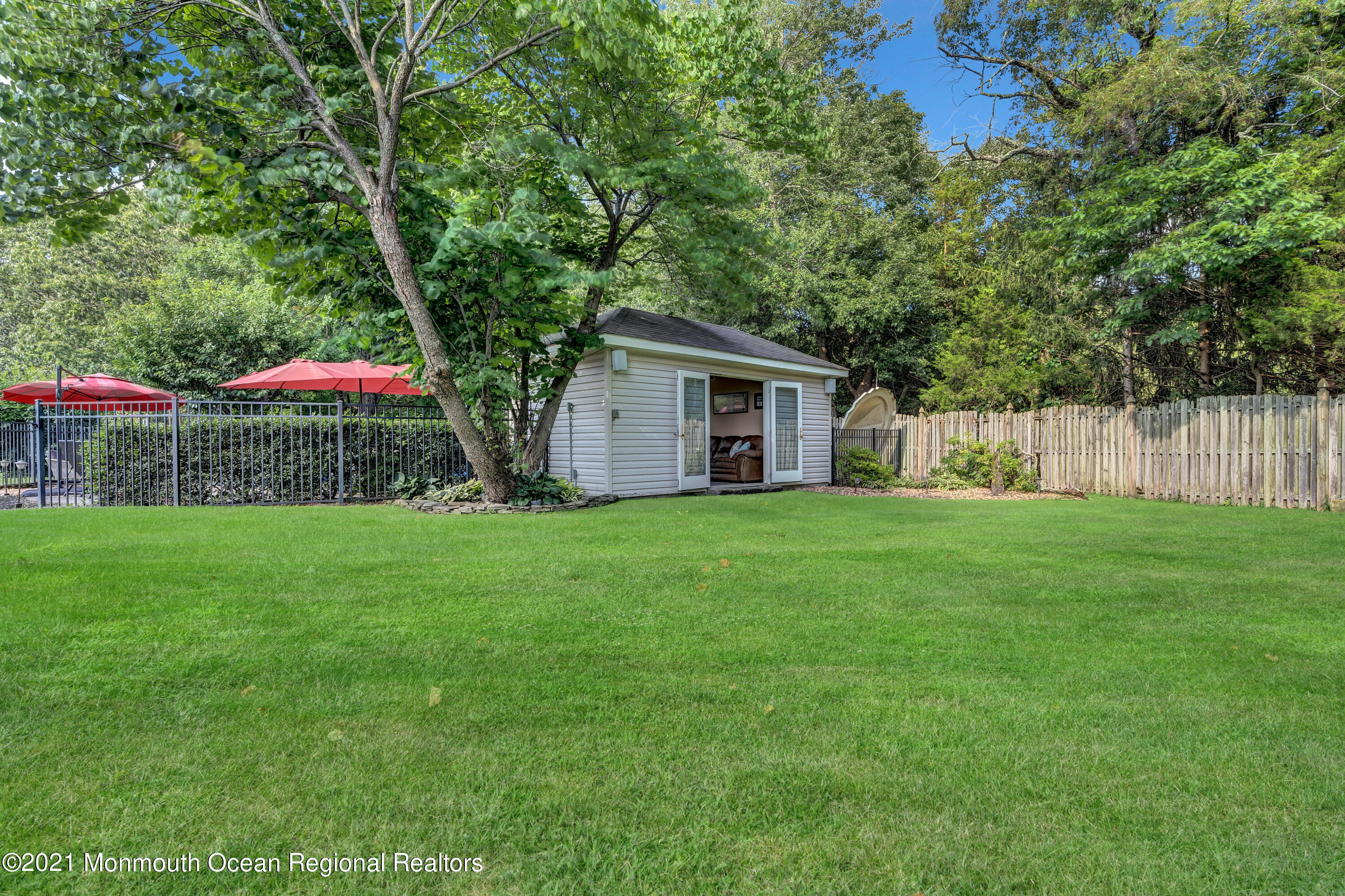 429 Meadowood Road Jackson, NJ 08527 - Photo 50 of 65 6 (4)