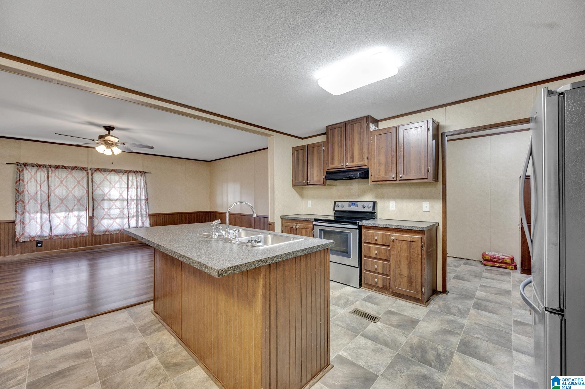 5579 Snowville Brent Road Dora, AL 35062 - Photo 4 of 34