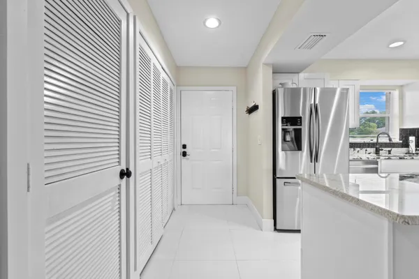 $187,000 | 2950 Southeast Ocean Boulevard, Unit 1196, Stuart, FL 34996
