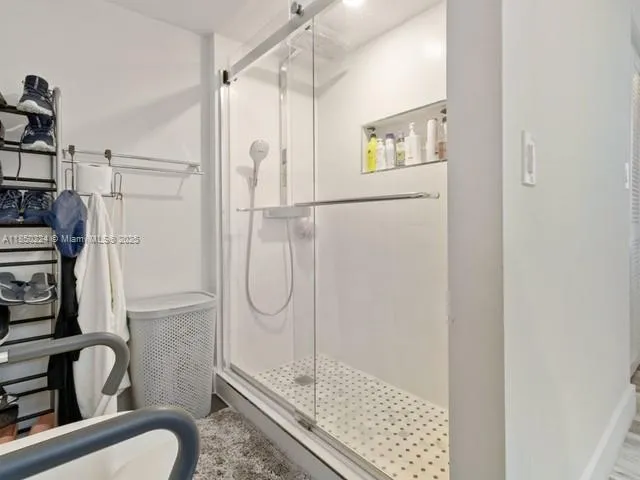 $605,000 | 2501 Brickell Avenue, Unit 307, Miami, FL 33129