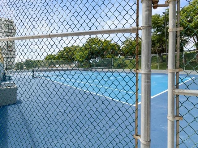 2501 Brickell Avenue, Unit 307 Miami, FL 33129 - Photo 9 of 10