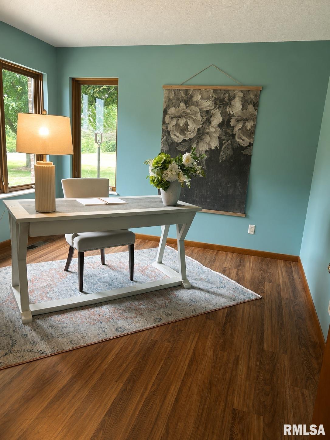 4729 Hidden Cove Road Quincy, IL 62305 - Photo 10 of 13 Gallery Image 10