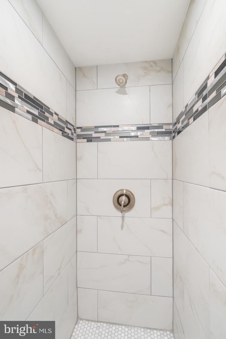 8411 Allison Lane Rosedale, MD 21237 - Photo 23 of 39 Gallery Image 23