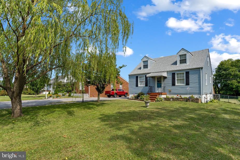 8411 Allison Lane Rosedale, MD 21237 - Photo 4 of 39 Gallery Image 4